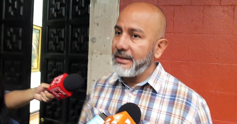Contacto permanente con autoridades municipales sin distingos partidistas: Marco Martínez