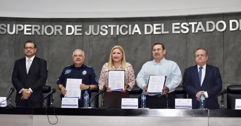 Firman convenio de colaboración CES y Escuela Judicial del TSJ