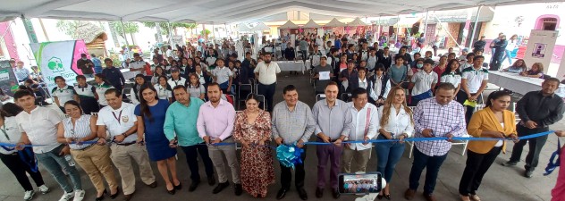 Más de 300 opciones de trabajo se pusieron a disposición para el municipio de Yecapixtla en la Feria de Empleo: SDEyT