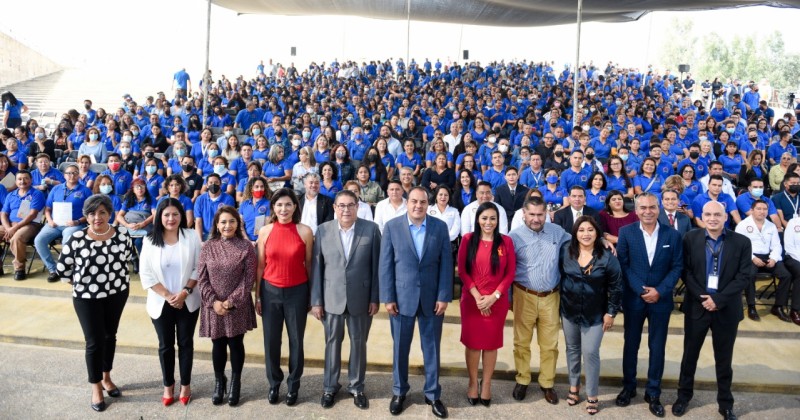 Entrega Cuauhtémoc Blanco dictámenes de mejora salarial a sindicalizados del Poder Ejecutivo