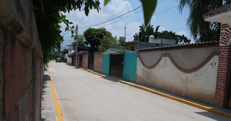 Culmina Gobierno del Estado pavimentación en calle Tulipanes en Jiutepec