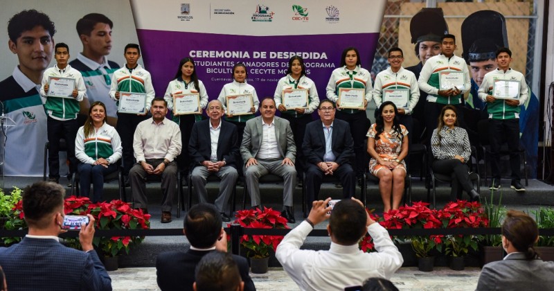 Promueve Cuauhtémoc Blanco educación con altos estándares de calidad para jóvenes morelenses