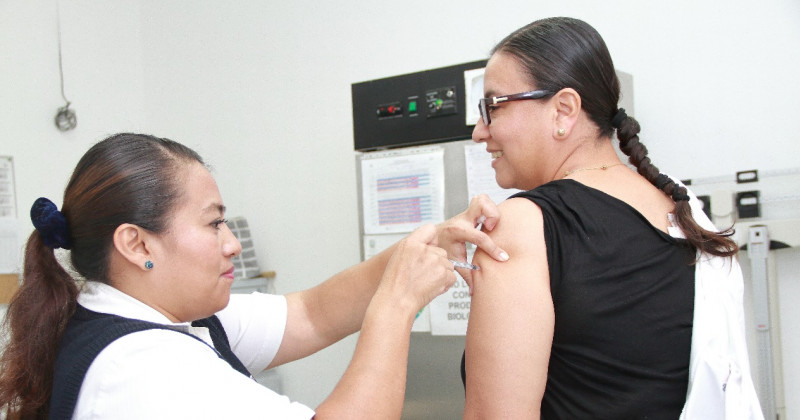 Aplica SSM más de 290 mil dosis de vacuna contra la influenza