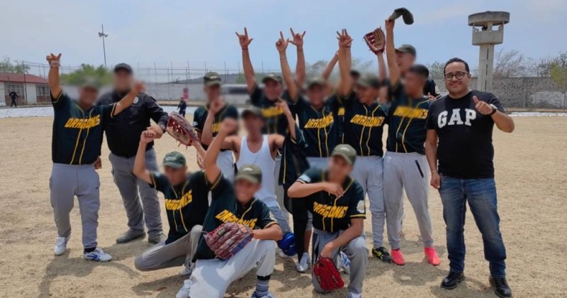 Se queda con el triunfo equipo de adolescentes en conflicto con la ley en torneo de beisbol