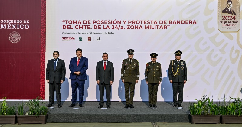 Atestigua secretario de Gobierno en funciones del titular del Poder Ejecutivo toma de posesión y protesta de Bandera al nuevo comandante de la 24/a Zona Militar