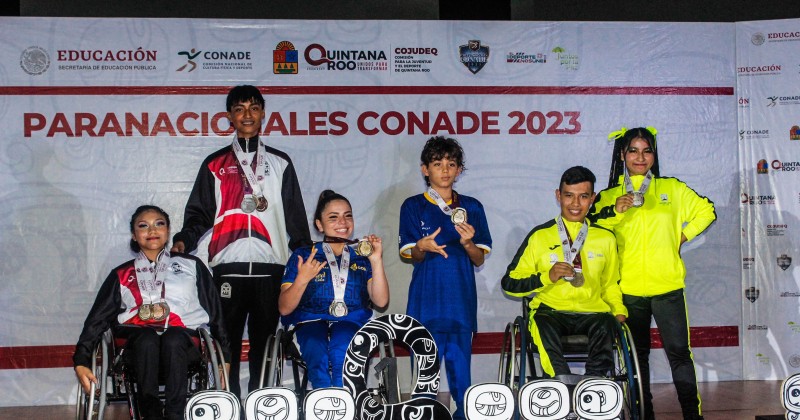 Consigue Morelos medallas históricas en para-danza deportiva