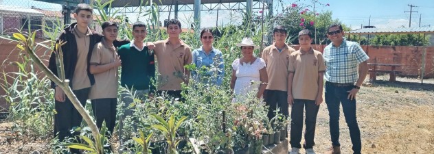 Alista Coesbio jardín para polinizadores en escuelas del municipio de Ayala