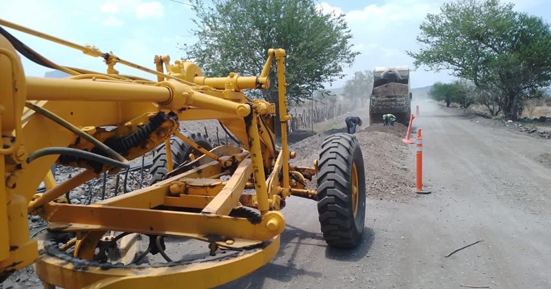 Avanza SOP rehabilitación de la carretera La Laja - Tenango en Jantetelco