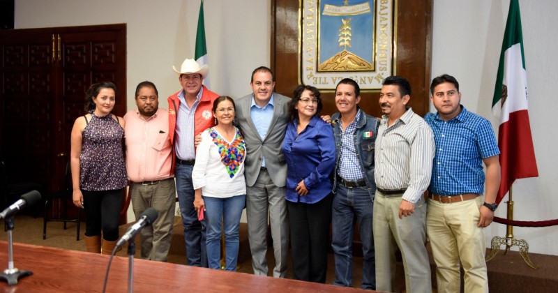 Atiende Cuauhtémoc Blanco a organizaciones campesinas de Morelos