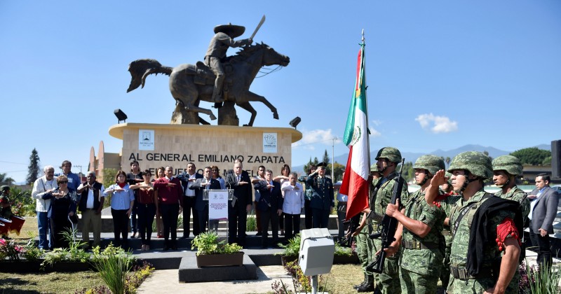  Cabalga nuevamente Zapata; Inauguran nueva ubicación del monumento