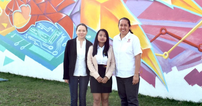 Alumna de Upemor obtiene primer lugar en Congreso Nacional