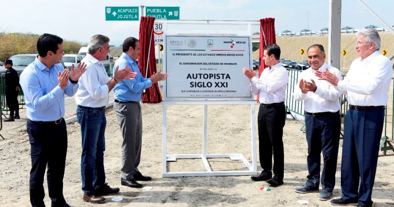 Inauguran Enrique Peña y Cuauhtémoc Blanco la Autopista Siglo XXI  