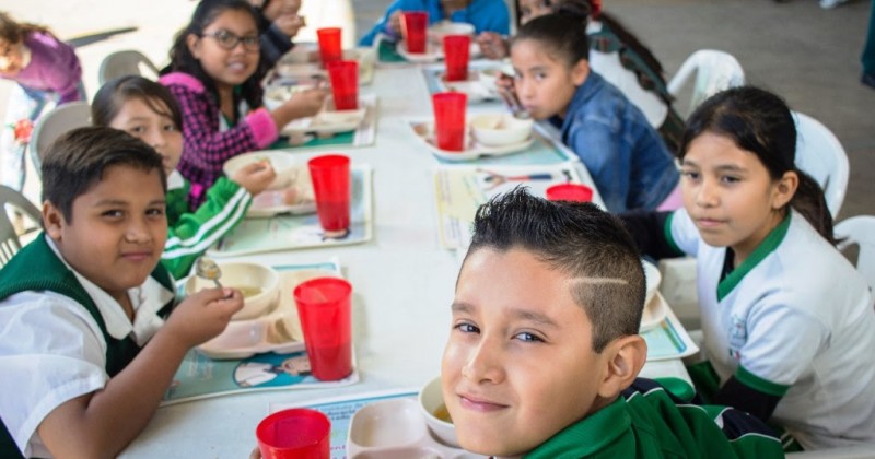 Supervisa DIF Morelos comedores y huertos escolares 