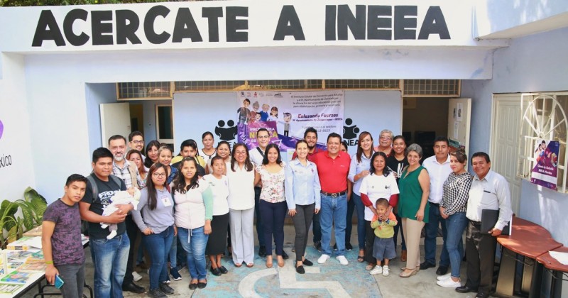 Reinaugura INEEA Morelos plaza comunitaria en Jonacatepec