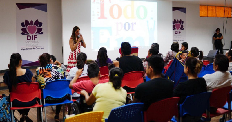 Brinda DIF Morelos atención continua a niños y niñas con parálisis cerebral 