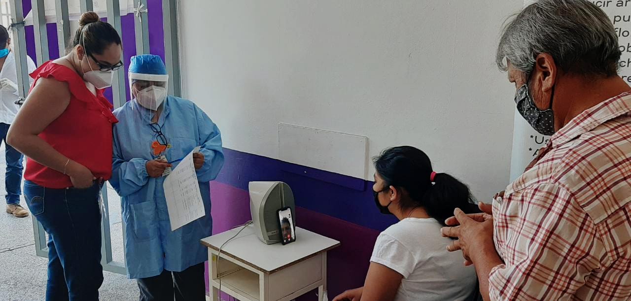 Activa Hospital General de Cuernavaca videollamadas entre pacientes con COVID-19 y sus familias