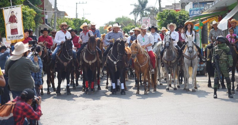 Acude Pablo Ojeda a novena Cabalgata de la Amistad en Yautepec