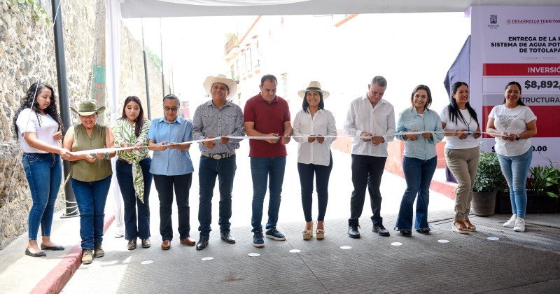 *Entrega gobierno de Cuauhtémoc Blanco y Sedatu obras de servicios básicos en Totolapan*