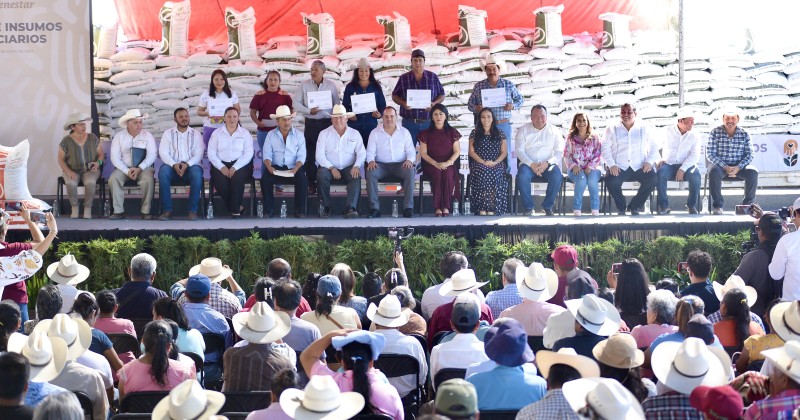 Por quinto año consecutivo, entregan Gobierno de Cuauhtémoc Blanco y Federación insumos del programa de Fertilizantes para el Bienestar