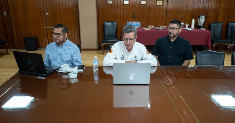 Mantienen integrantes de la Mesa de Coordinación Estatal para la Construcción de la Paz vigilancia del volcán Popocatépetl