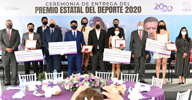 Entrega Cuauhtémoc Blanco el Premio Estatal del Deporte Morelos 2020