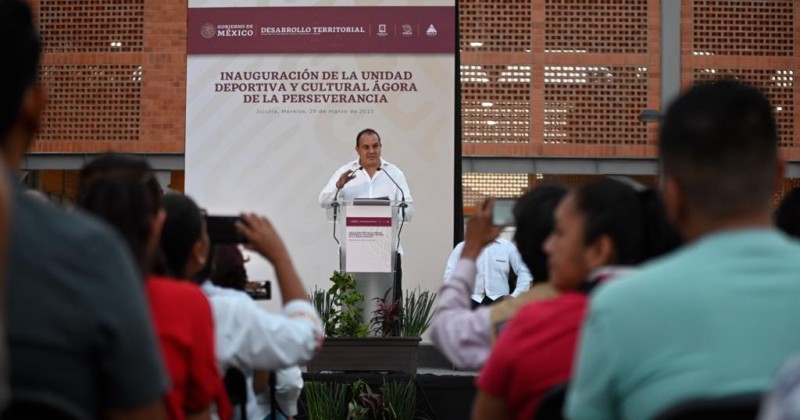 Entrega Cuauhtémoc Blanco espacios para sano esparcimiento y deporte en Jojutla