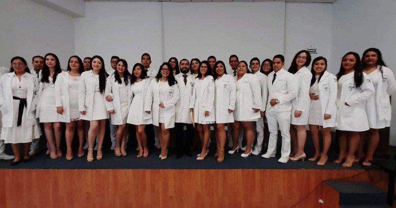 Concluyen estudiantes Internado Médico de Pregrado en Hospital General de Cuernavaca