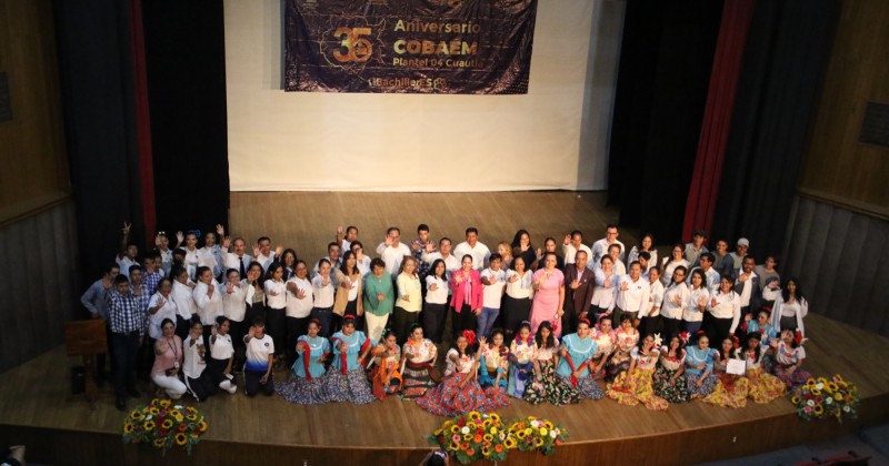 Celebra plantel 04 de Cuautla 35 Aniversario de Cobaem con festival intercultural