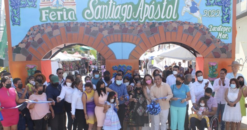 Inaugura titular de Sedeso tradicional feria de Zacatepec