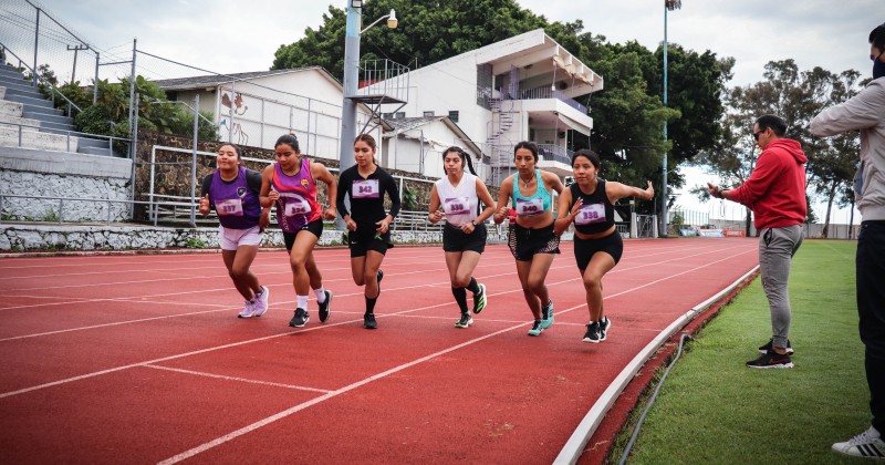 Efectúa Indem selectivo estatal de atletismo rumbo a Encuentro Nacional Deportivo Indígena 2022