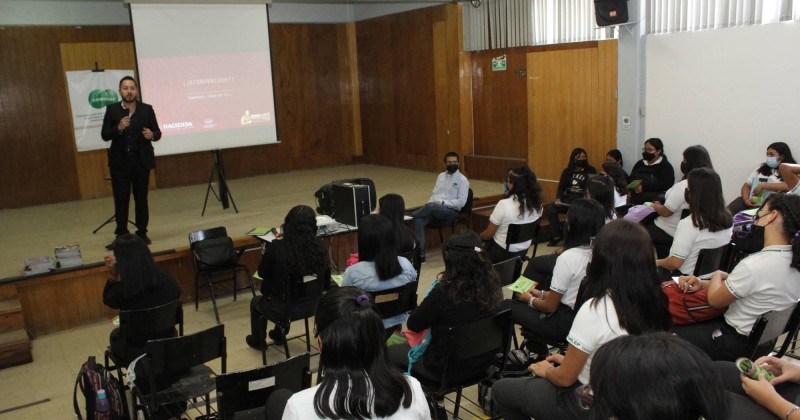 Fomenta Conalep Morelos educación financiera entre la comunidad escolar
