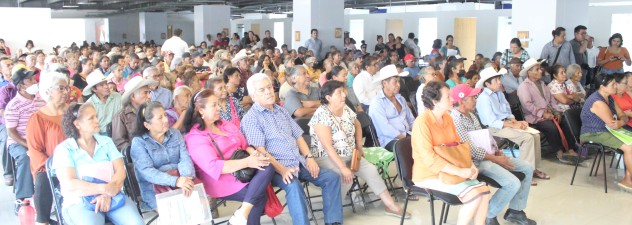 Entrega Gobierno de Morelos apoyos a adultos mayores