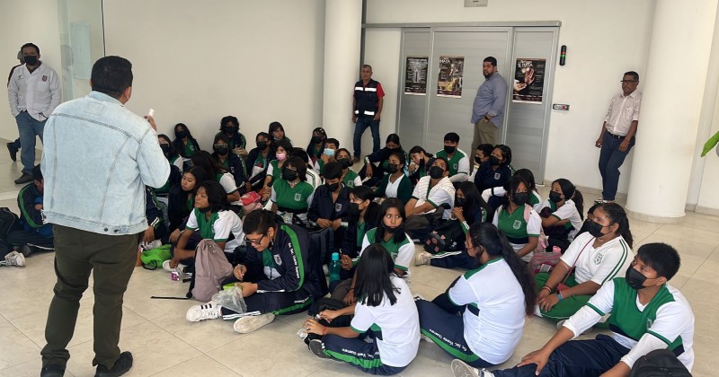 Promueven Ceagua y CICATA el cuidado y preservación del vital líquido en la comunidad estudiantil 