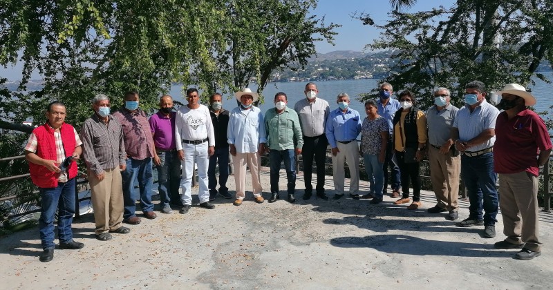 Reconocen ejidatarios de Tequesquitengo trabajo del gobernador Cuauhtémoc Blanco para impulsar el mar de Morelos