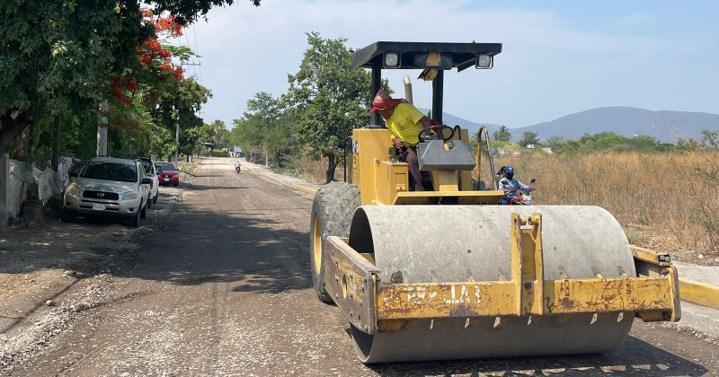 Inician trabajos de rehabilitación del camino Marcelino Rodríguez – Axochiapan