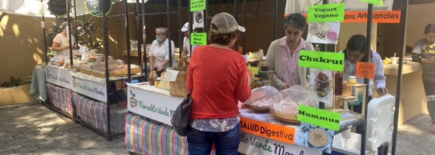 Aprovechan la amplia oferta del Mercadito Verde Morelos