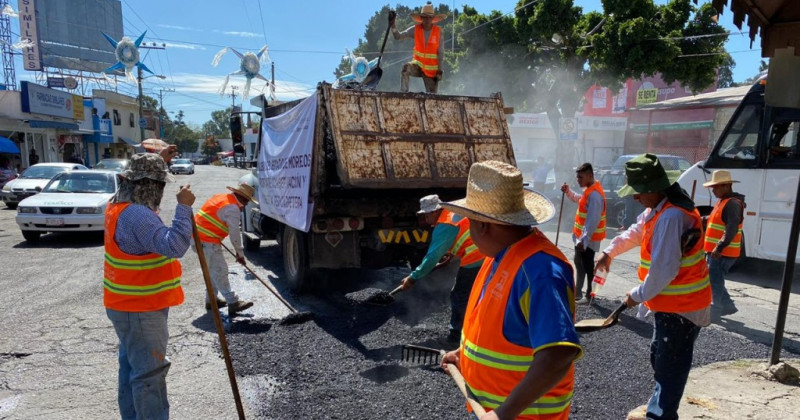 Inicia Secretaría de Obras Públicas trabajos de bacheo y reparación de alumbrado en Cuernavaca