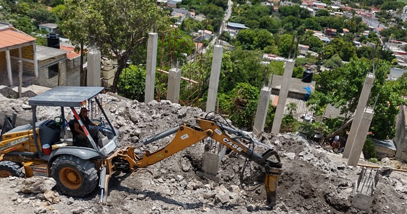 Avanzan trabajos en la construcción del Parque Urbano “El Cerrito” en el municipio de Tetecala