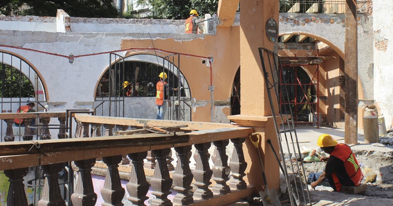 Avanza Obras Públicas en la restauración de la Casa del Emprendedor en el Parque Revolución