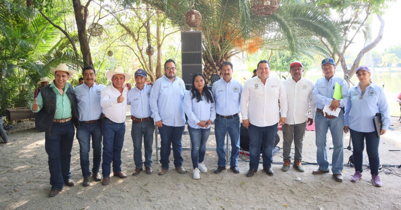 Participa Omar Taboada en celebración de Día del Ingeniero Agrónomo en Tepalcingo