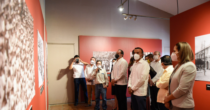 Inaugura Cuauhtémoc Blanco muestra gráfica “Rostros del Zapatismo”