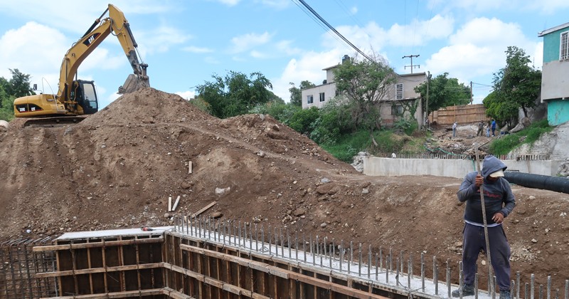 Avanza reconstrucción del puente vehicular “Los Sabinos” en Cuautla