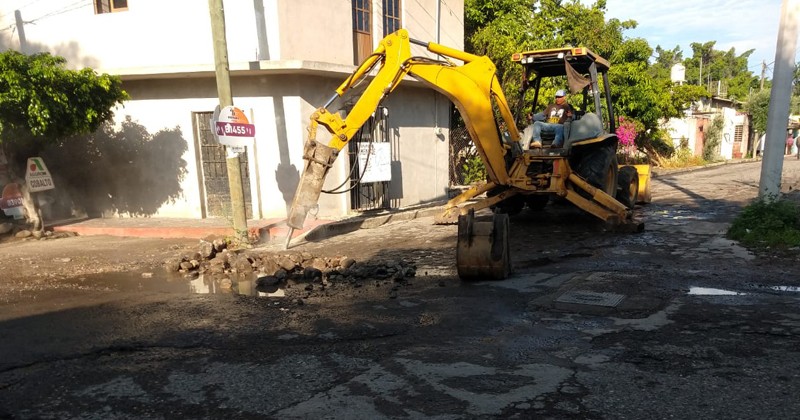Inicia SOP trabajos de pavimentación en vialidad del municipio de Jonacatepec