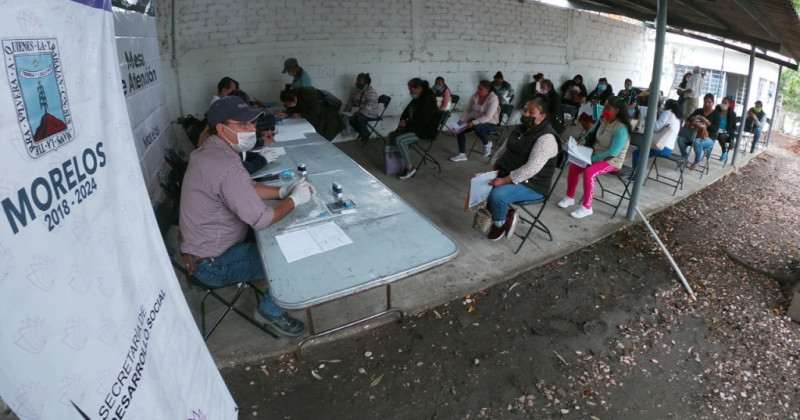 Participa Sedeso en entrega de “Beca Benito Juárez”