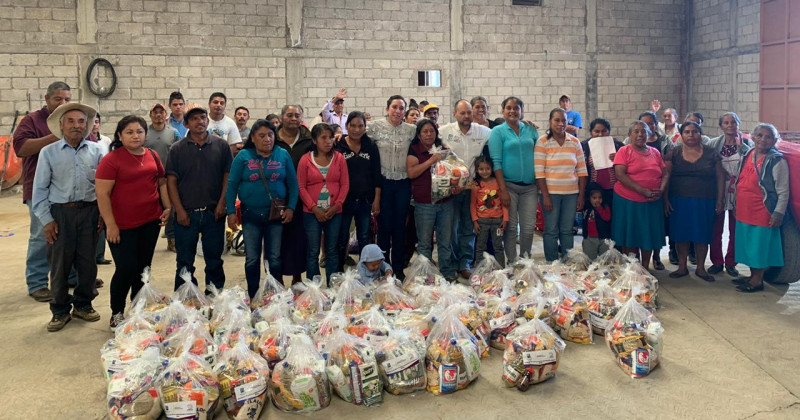 Logra Sedeso entrega de despensas gratuitas en 15 municipios de Morelos