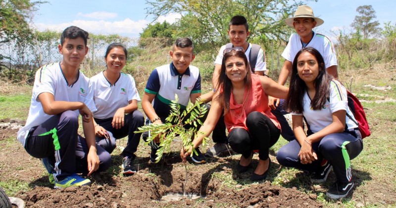 Inicia CECyTE Morelos campaña de reforestación en planteles