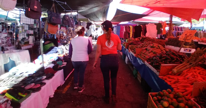 Convoy, Unidos por Morelos ante el COVID-19, visita mercados y tianguis en el estado