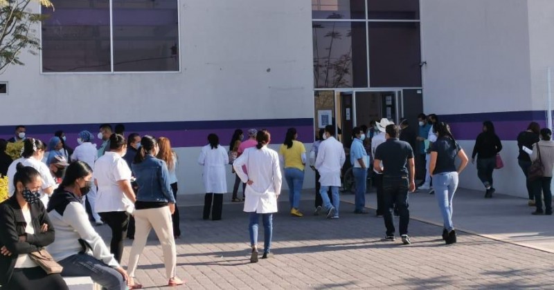 Reporta Secretaría de Salud saldo blanco por sismo en unidades médicas