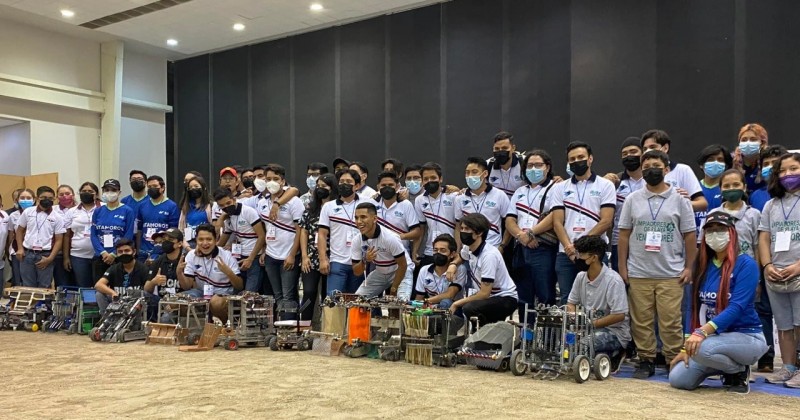 Triunfan estudiantes de la UTEZ en Torneo Mexicano de Robótica 2022