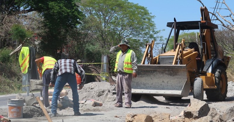 Avanza SOP construcción de talud en carretera Yautepec-Jojutla